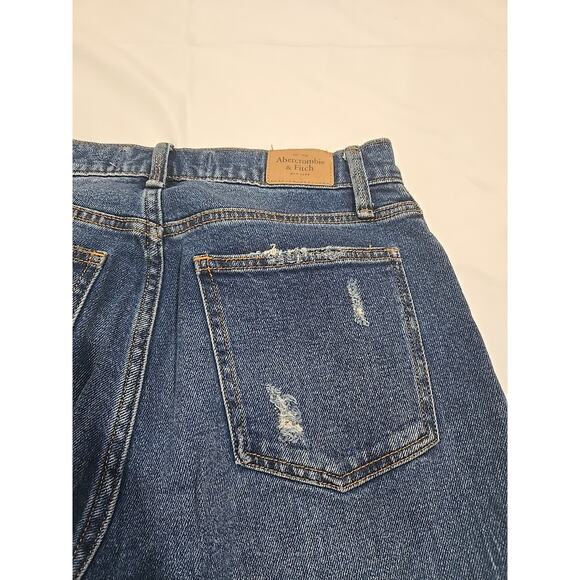 Abercrombie & Fitch Mom Jean 27/4R Distressed Look (4a) - Picture 8 of 9